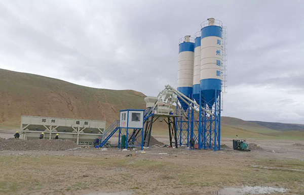 乐鱼官方端网站登录入口-乐鱼(中国)75混凝土搅拌站在拉萨那曲案例现场